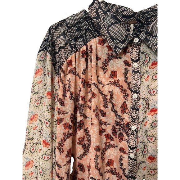 Free People Dani Women’s Small Button Down Shirt Paisley Floral Pattern Top - Picture 2 of 5